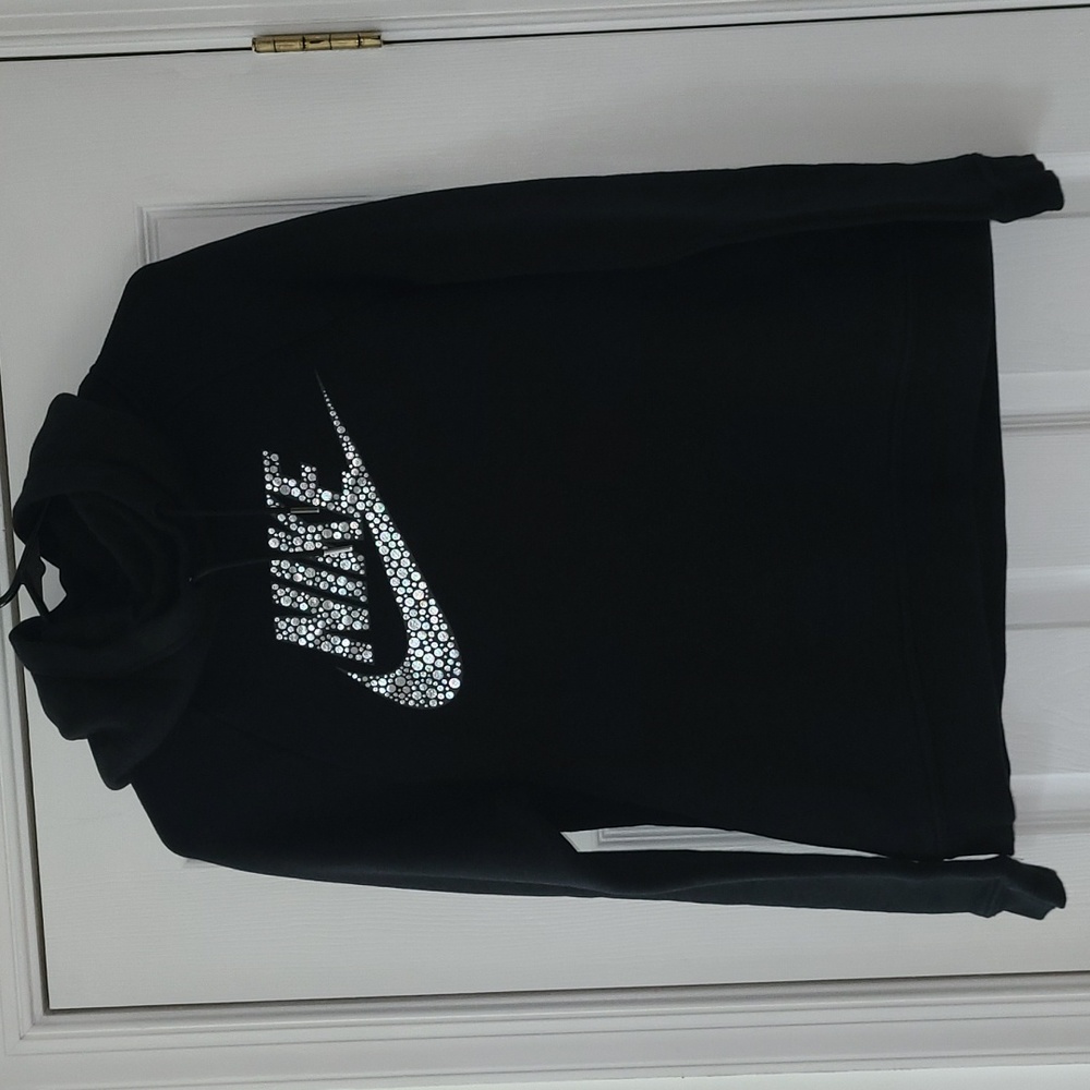 Black Nike hoodie